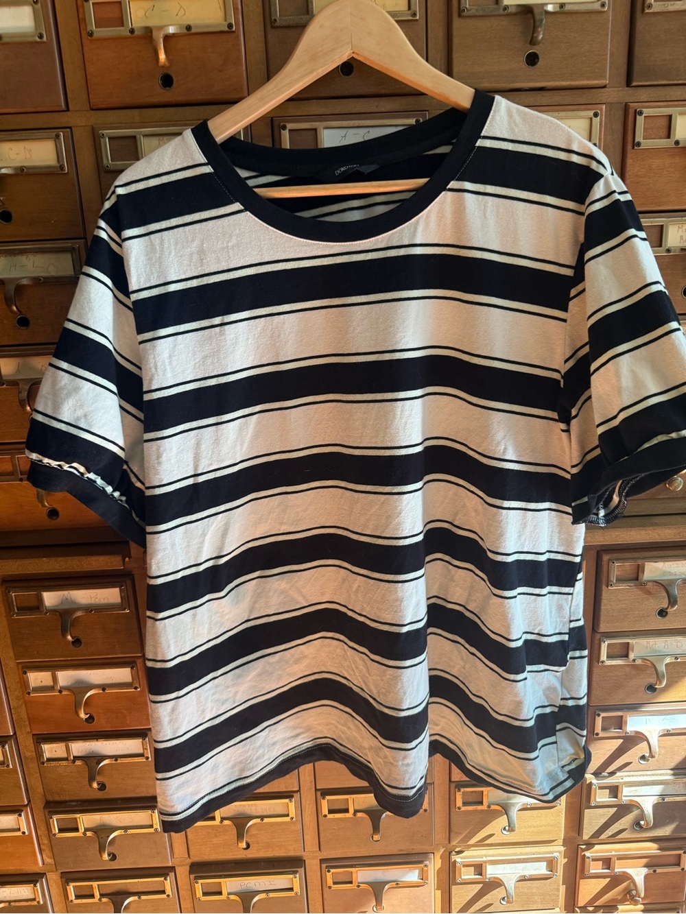 Dokotoo 2X Striped Crewneck Tee - Black & Cream stretch - Picture 9 of 11